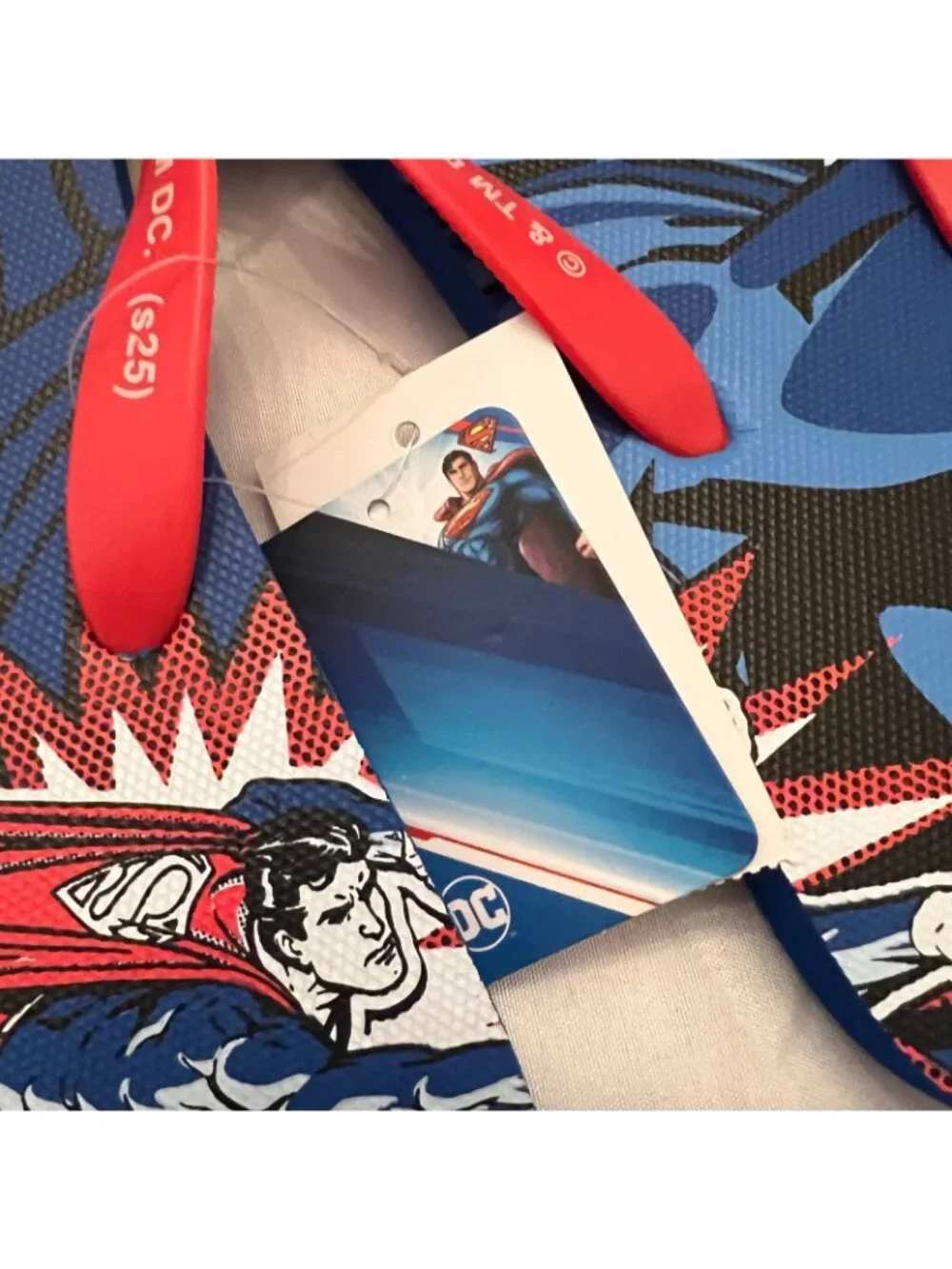 Superman DC Classic Cartoon Flip Flops Blue Red Mens Sz 9 NWT